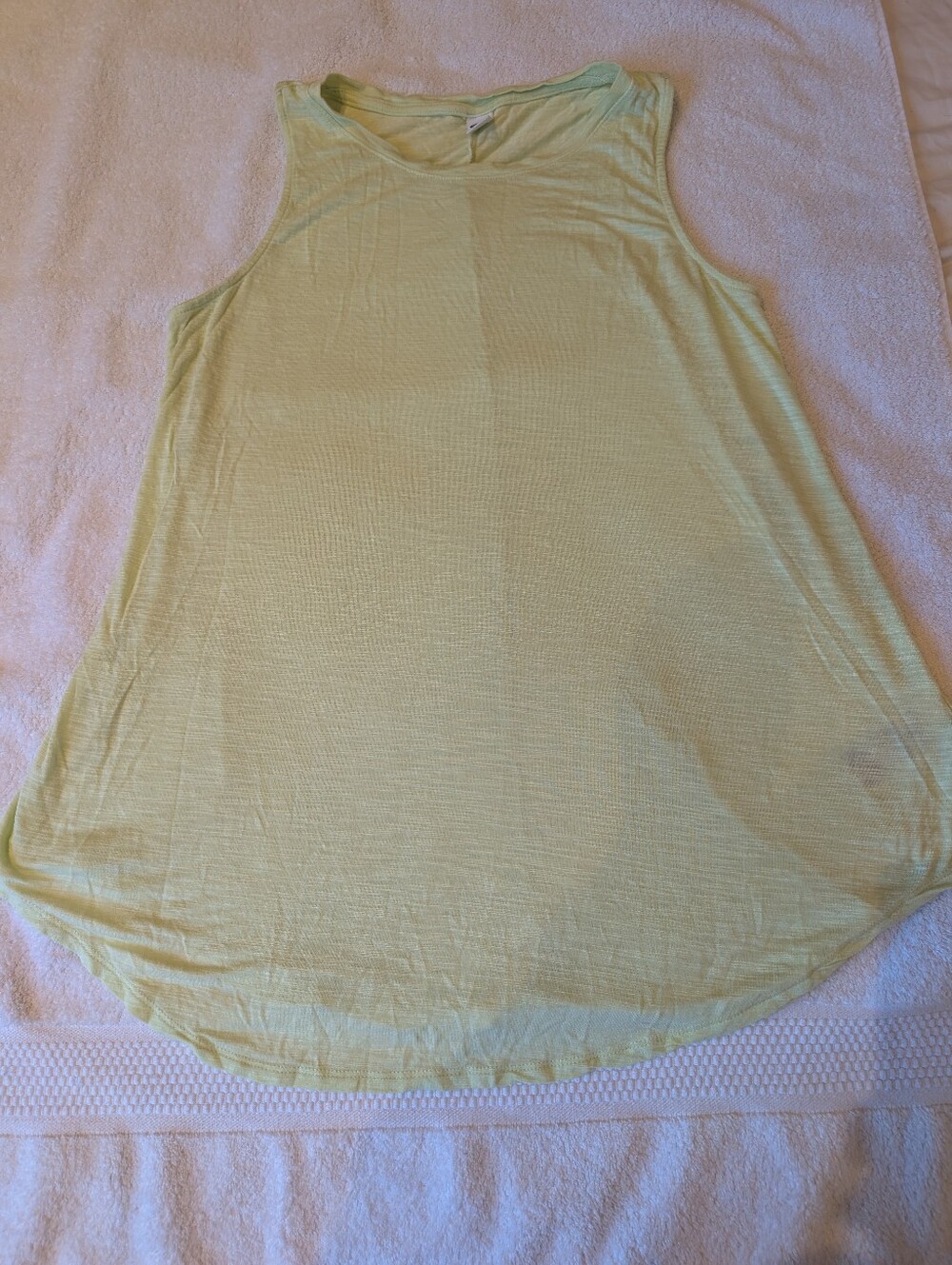 Old Navy Luxe Sleeveless Tank Top Light Green Medium NWOT Clean Girl Athleisure